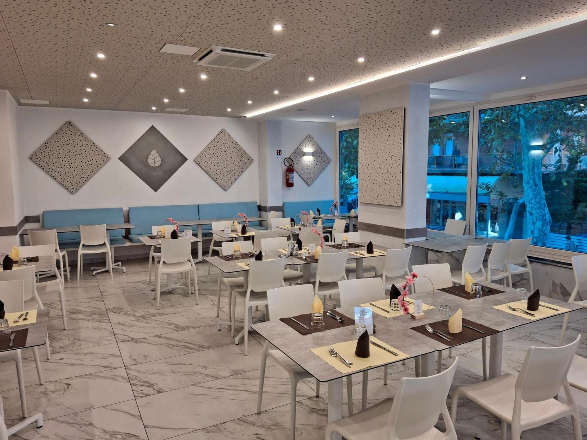 Hotel Caravel Park Rimini Exteriör bild