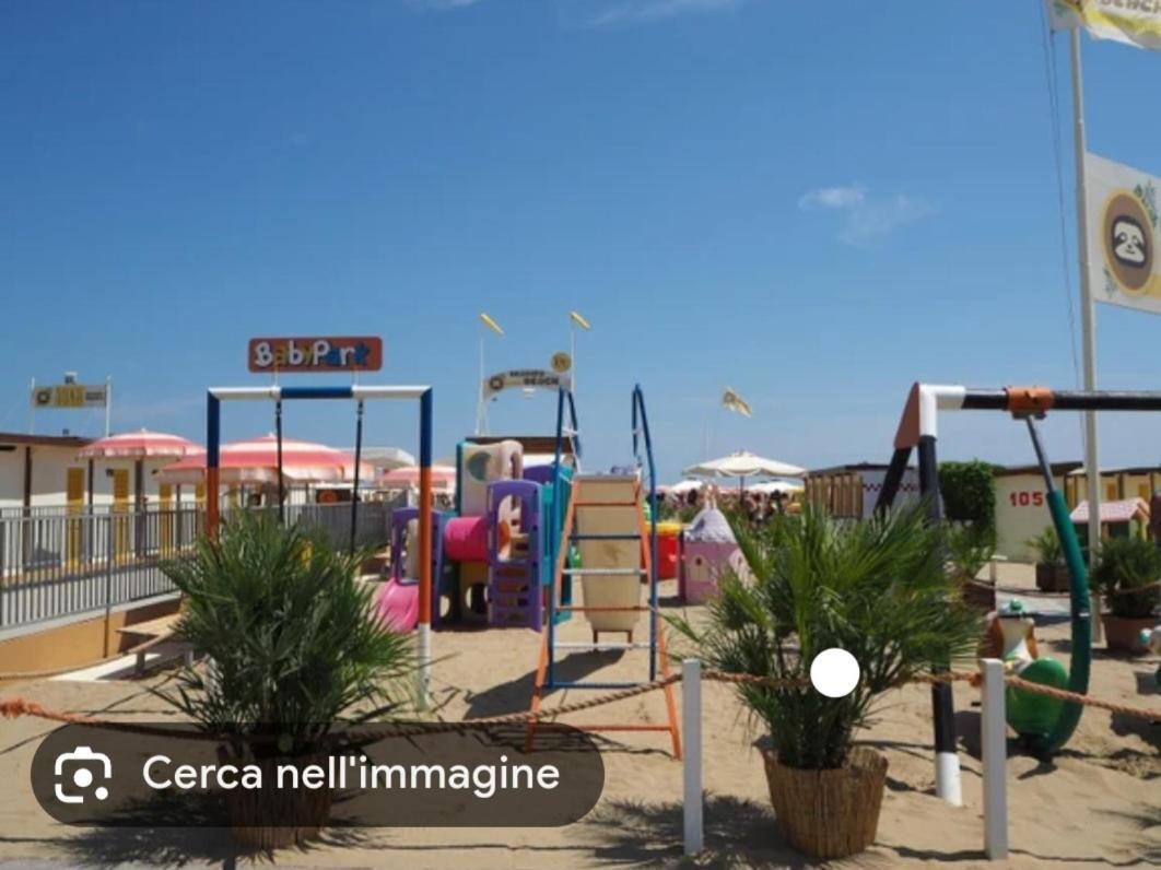 Hotel Caravel Park Rimini Exteriör bild